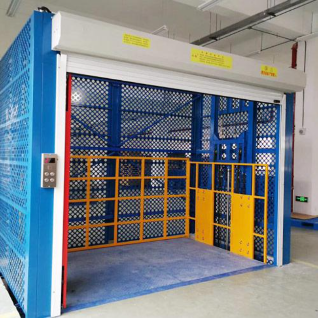 临清导轨式升降货梯